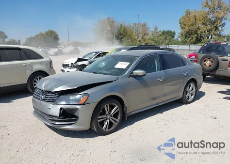 2014 Volkswagen Passat 2.0L Tdi Se from USA, damaged, VIN 1VWBN7A34EC021237